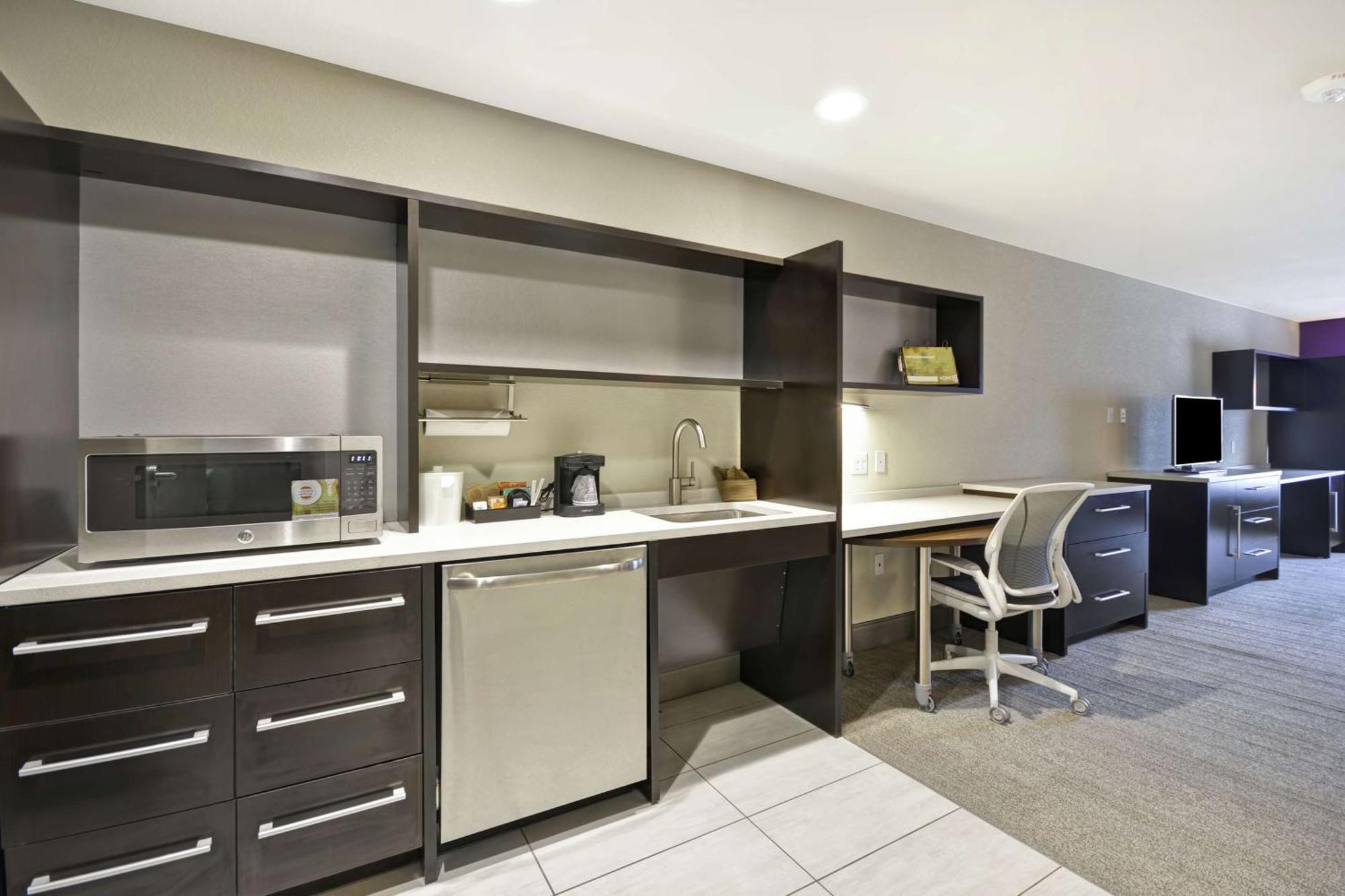 Home2 Suites By Hilton Kci Airport Kansas City Exterior foto
